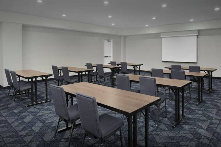 Meeting facility